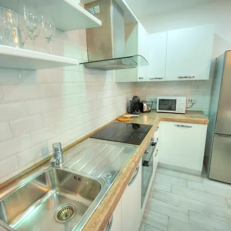 Elegant 2 Bedroom In Lmif1-1 * Sliema