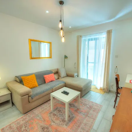 Elegant 2 Bedroom In Lmif1-1 *