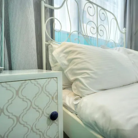 Elegant 2 Bedroom In Lmif1-1