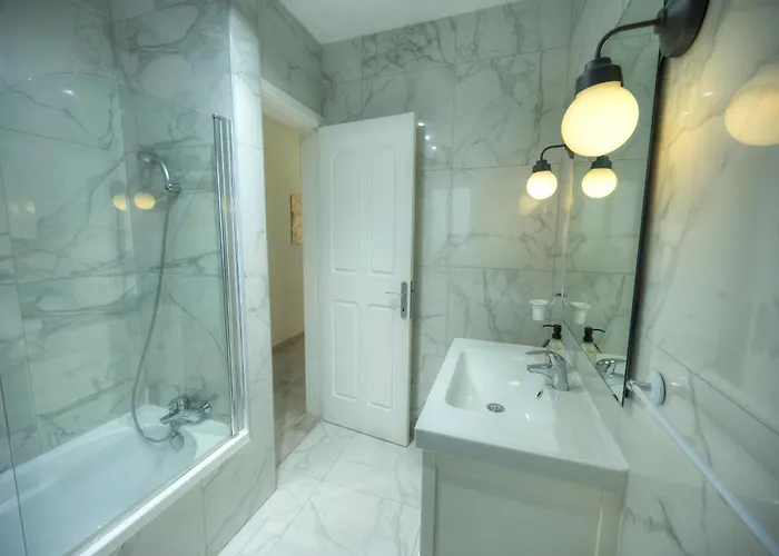 Elegant 2 Bedroom In Lmif1-1 Apartman