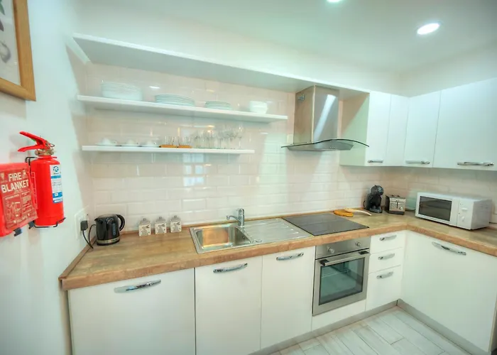 Elegant 2 Bedroom In Lmif1-1 Sliema