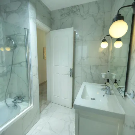 Elegant 2 Bedroom In Lmif1-1 Apartamento